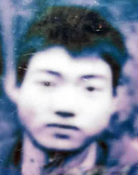 寻找李天贵,于1988年2月被贵州省毕节市小吉场镇岩湾周贞连带出去,具体失踪地点不知道失踪