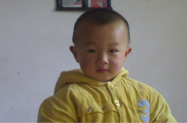 寻找李保桐,大额头单眼皮眼镜 于2008-11-30江苏省东海县和平西路失踪