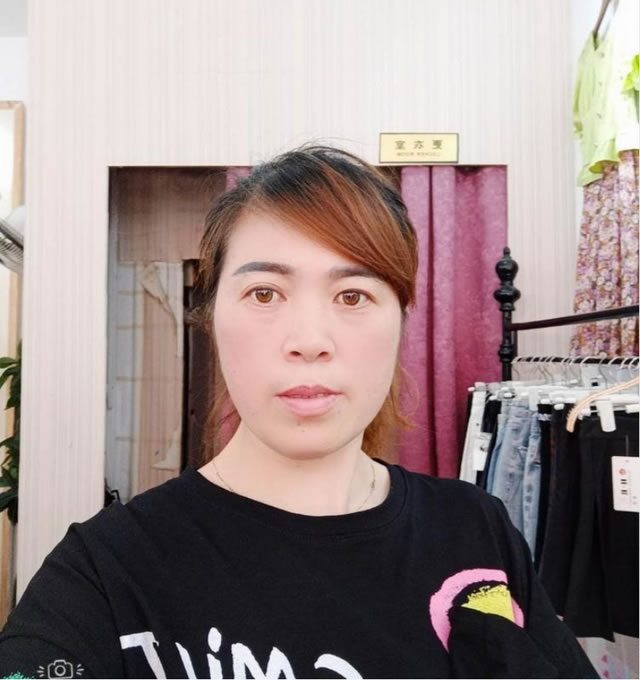 寻找张成梅,长发头发染微黄上身 于2020-09-03上海市浦东新区失踪