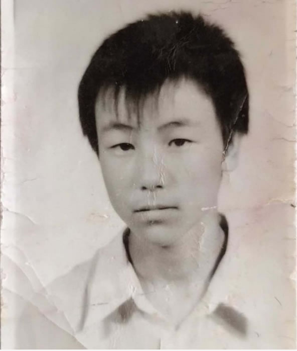 寻找姜建伟,失联前的时候身体偏瘦 于2001-09-16内蒙古自治区赤峰市喀喇沁旗失踪