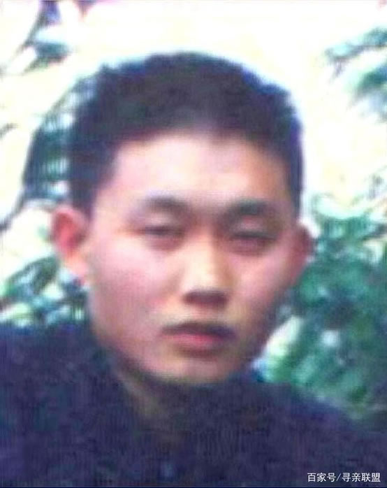 寻找刘华相,圆脸内向爱抽烟 于1997-12重庆市黔江区失踪