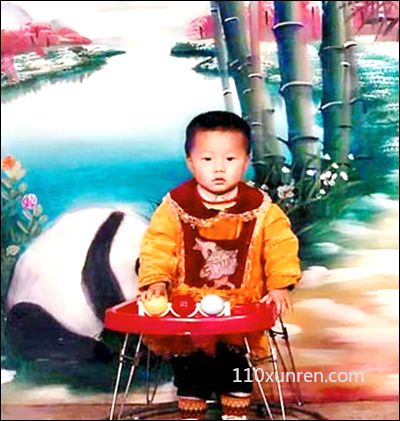 寻亲张雷:个子较同龄孩子矮小头很 1996年05月30日宁夏回族自治区吴忠市南门街道造纸厂家属区旁失踪