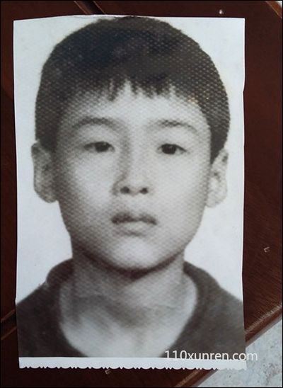 寻亲李兵:二个头旋（前额一个、头顶 1983年07月22日重庆市沙坪坝区供电局失踪