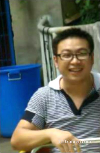 寻亲卢强:体型微胖戴眼镜脸颊两 2014年3月8日广东省东莞市东城区失踪